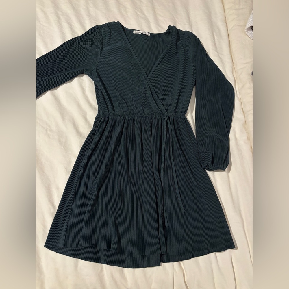 Abercrombie & Fitch Deep Green Long Sleeve Dress